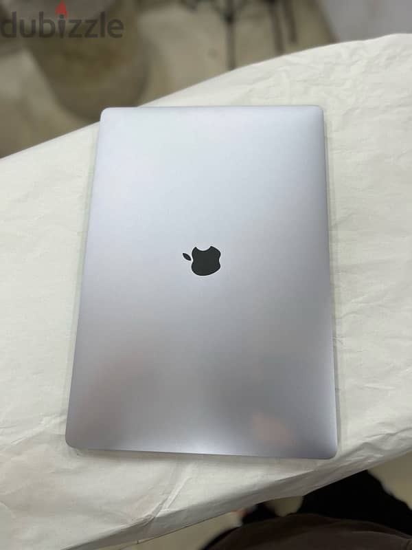 Macbook pro 2019 6