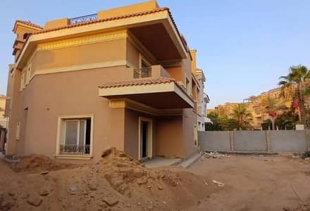 Don’t Miss Out! Semi-Finished Twin House Le Rois
