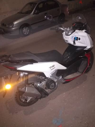 اسكوتر Dayun ADV 200cc.  كسر زيرو