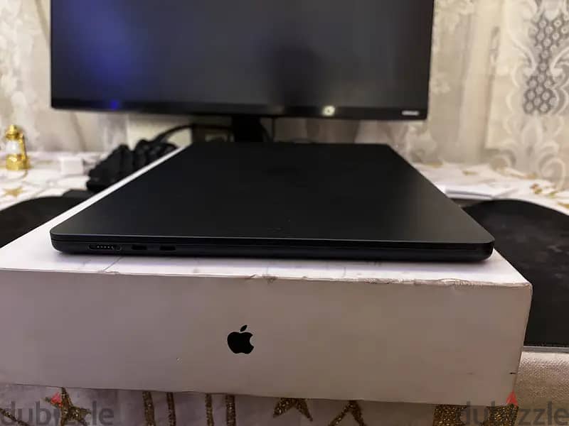 MacBook Air M2 – 15” 8