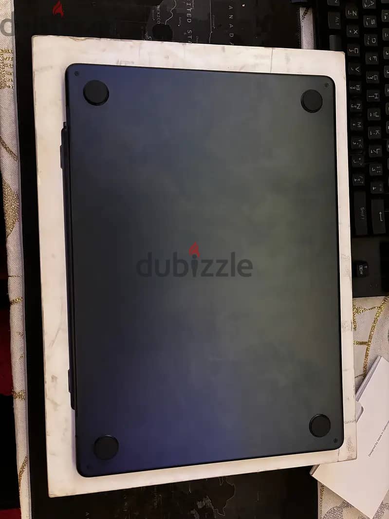 MacBook Air M2 – 15” 11