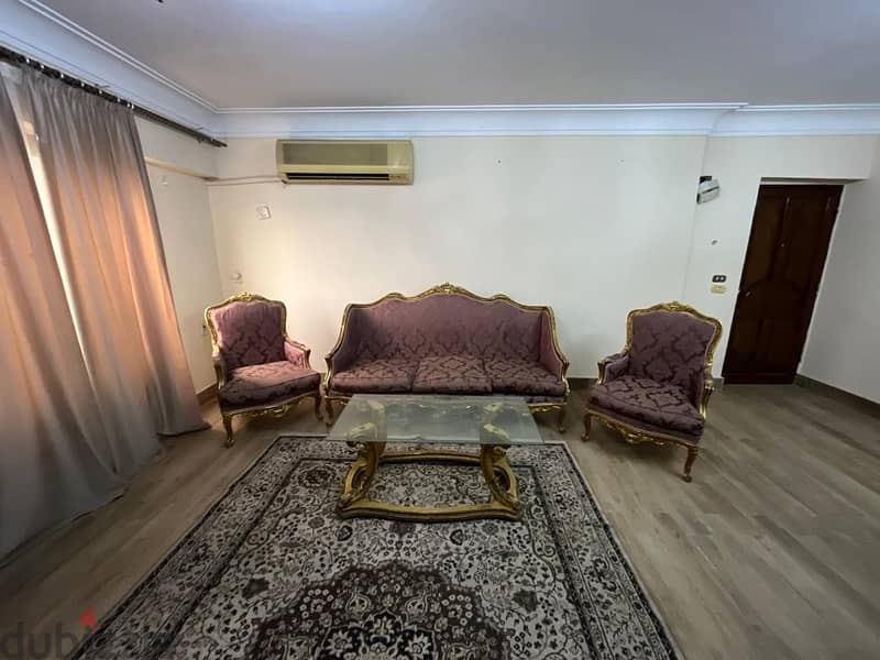 Sofa plus two arm chairs 2