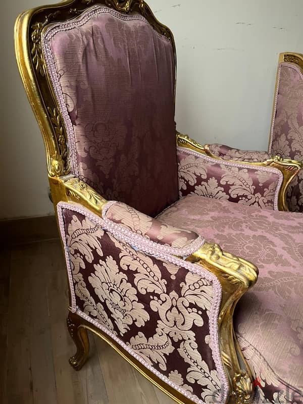 Sofa plus two arm chairs 9