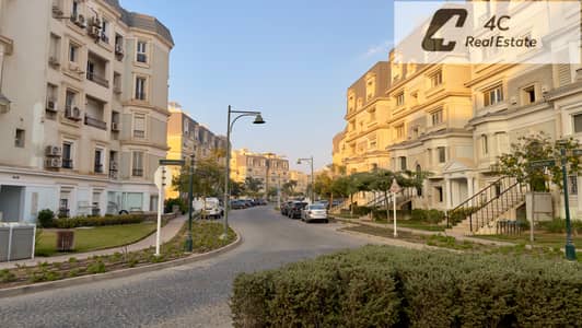شقه ٣ نوم متشطبة بالكامل  بأقل سعر في السوق لسرعه البيع علي فيو لاندسكيب  في ماونتن فيو هايد بارك