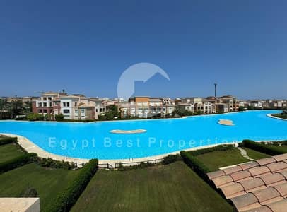 عرض مميز لفترة محدودة! فيلا فاخرة في فيردي، مطلة مباشرة على البحيرة، جاهزة بالكامل للبيع في مراسي