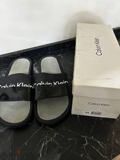 Calvin Klein slides size 44 brand new