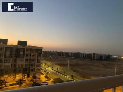 شقة مفروشة بالكامل مكونة من 3 غرف نوم للإيجار في مدينتي، القاهرة الجديدة بمساحة 107 متر مربع