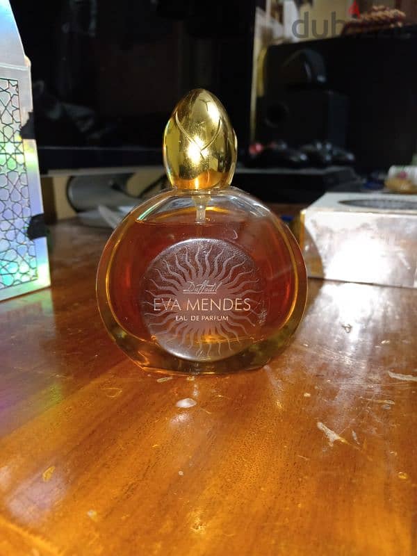 Wva Mendes Perfume 1