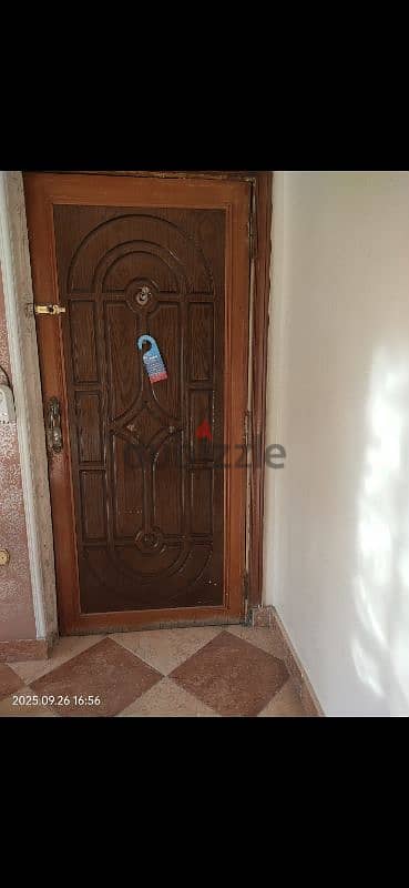 باب منزل رئيسى خشب