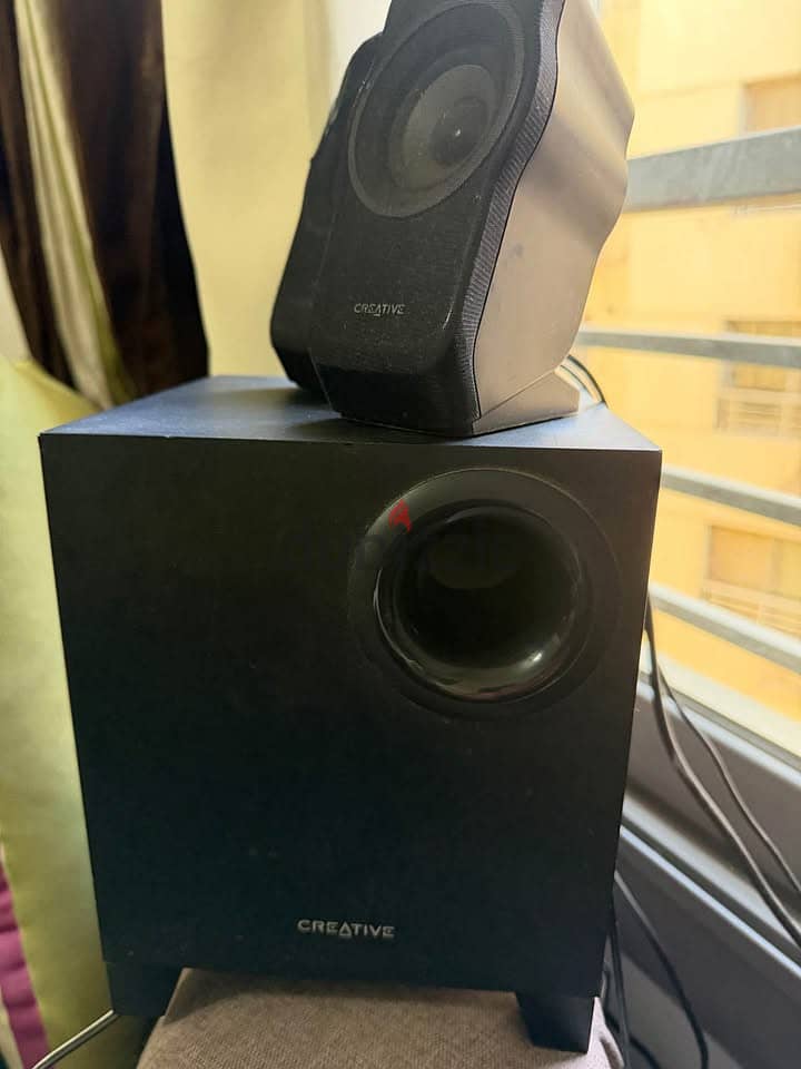 Creative SBS A220 Speaker 4