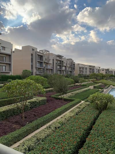 شقة متشطبه بالتكييفات  فيو لاند سكيب للبيع في  كمبوند المراسم فيفث سكوير  القاهرة الجديدة Al Marasem Fifth Square Compound New Cairo