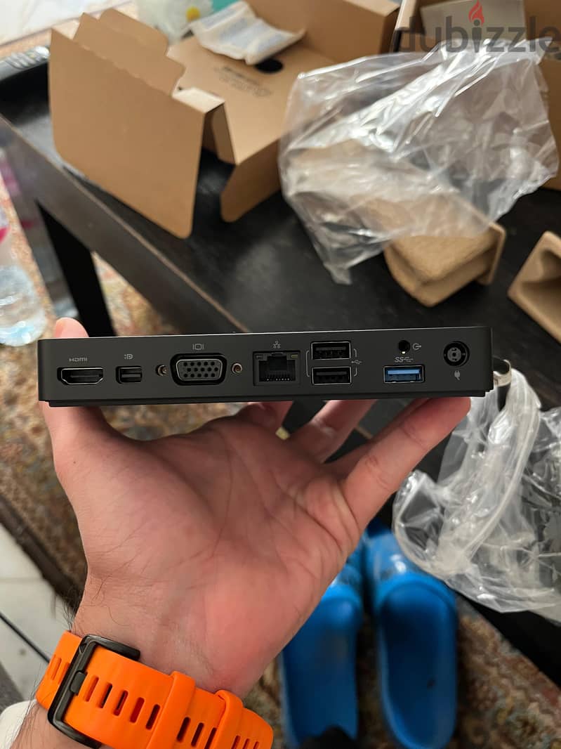 Dell Docking Station k17a001 2