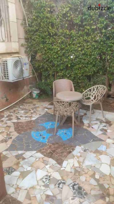 بالرحاب استديو مفروش ارض بجاردن بالخامسه لقطه للايجار