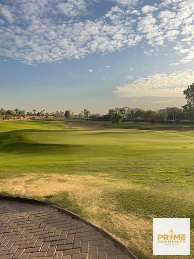 Amazing villa standalone in unique location direct view to the golf and the lake directly in Allegria Beverly hills zayed city