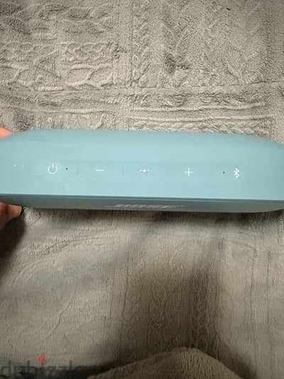 Bose like new speaker
