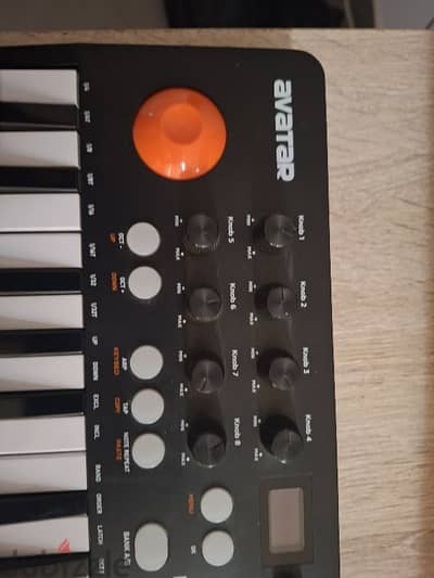 Bluetooth MIDI keyboard