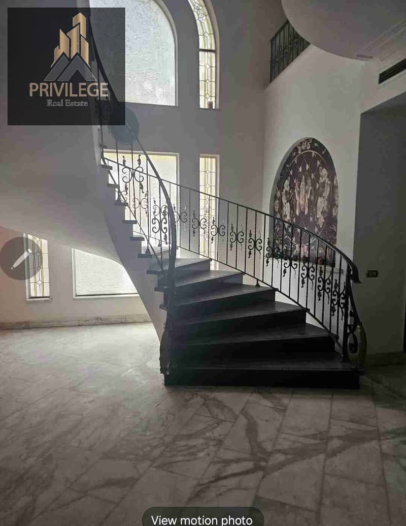 5 Bedrooms 500 sq.M Apartment for rent 200,000 EGP in Degla, Maadi