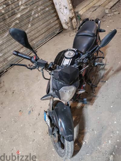 موتوسيكل بنيللي vlr 200cc