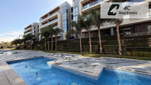 Apartment Corner for sale in ElPatio Oro 3 bedrooms landscape view prime location 300k less than market price sea view ready to move