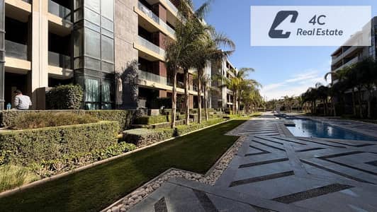 باقل من سعر الماركت ب 300 الف شقة بجاردن كورنراستلام فوري 3 غرف نوم فيو لاند سكيب برايم لوكيشن للبيع من المالك فى كمبوند الباتيو اورو التجمع El Patio