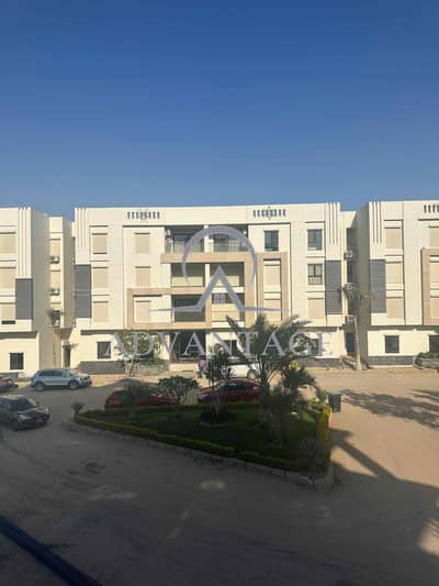 Premium Apartment for Sale in Valory Sheraton  A great opportunity to own a stylish apartment with immediate delivery in a fully built compound located directly on Autostrad Road.   Location – Valory Sheraton 	•	Next to City Center Almaza 	•	2 minutes fr