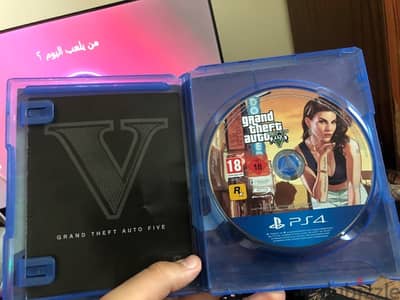 اسطوانة GTA5 واسطوانة FIFA 22