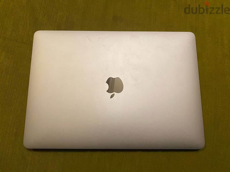 apple Macbook Pro 2017-128G 1