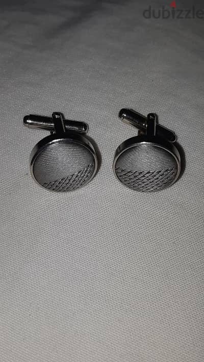 cufflinks