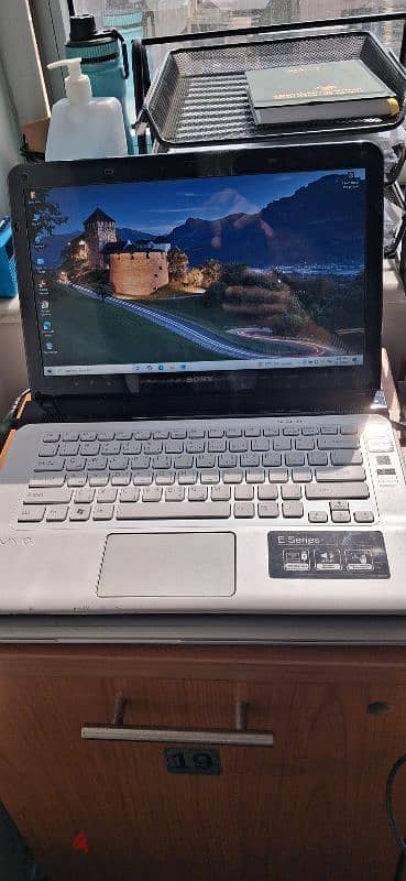 Sony Vaio E Series 2