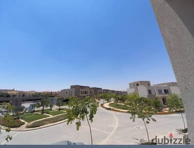 Own a twin house of 359 meters in Palm Hills at a very special price.