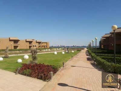 شاليه بسعر مميز للبيع في قرية ماليبو العين السخنه
