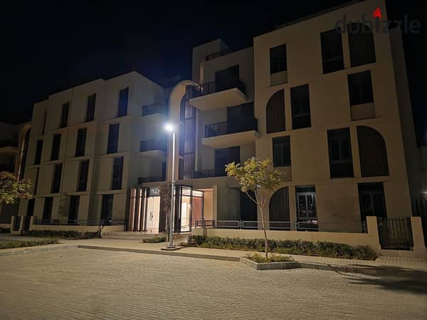 Apartment 180 meters, 3 rooms, finished, for sale, immediate receipt, in Sheikh Zayed