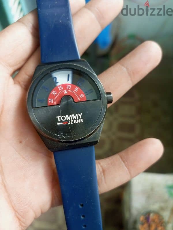 ساعة Tommy 3