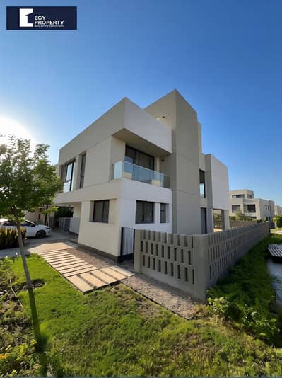 فيلا للبيع بفيو علي الاند سكيب موقع مميز جدا اقل من سعر السوق في البروج - الشروق  Al Burouj