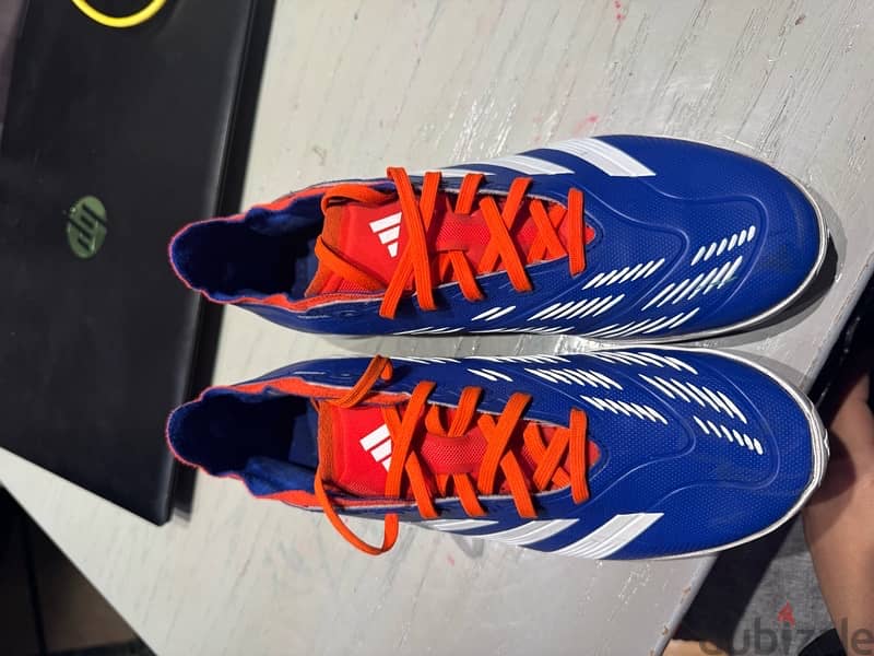 Adidas elite predator size 42 4