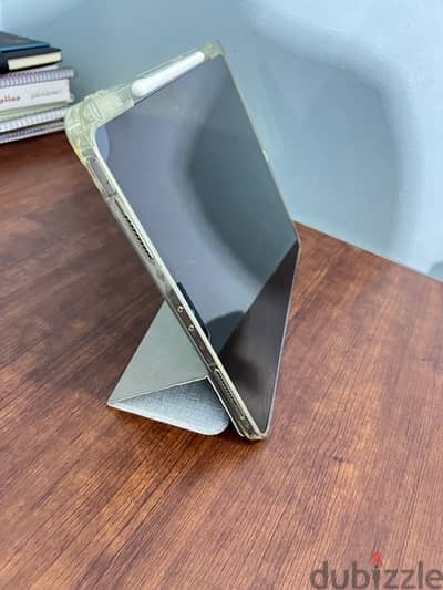 iPad Pro 12.9 M2 6th Gen WiFi + Cellular 128GB Mint condition + Box