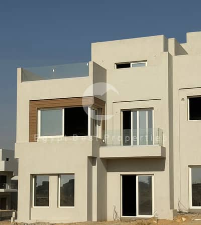 تاون هاوس للبيع 3 غرف نوم بمساحة 229 متر داخل كمبوند Levels by Dunes في موقع مميز مباشرة أمام بيفرلي هيلز في الشيخ زايد