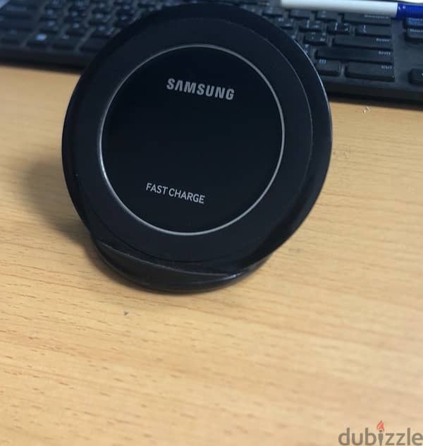Samsung fast Wireless charger Excellent condition 1
