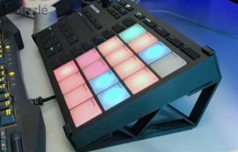 جهاز Native Instruments MASCHINE MIKRO MK3