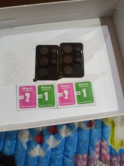 عدسات سامسونج 24الترا