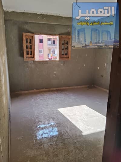 شقة قرب ميدان الحلمية وسوبر ماركت الفرجاني