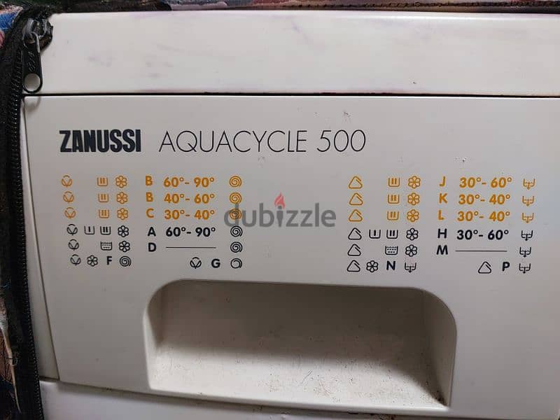 غسالة زانوسى ٨ ك AQUACYCLE 500 1