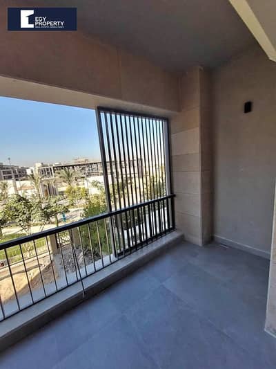 بموقع خيالي شقة 200 متر جاهزة للمعاينة للبيع في كمبوند District 5 التجمع - القاهرة الجديدة