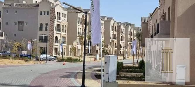 Three-bedroom apartment, fully finished, ready for immediate delivery, in a prime location in New Cairo (Fifth Settlement) on Mohamed Naguib 2 min reb