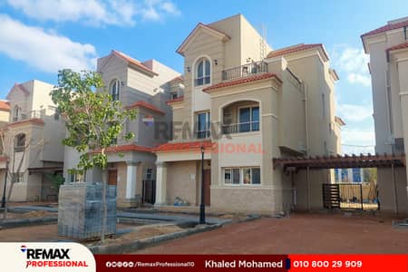 down payment installments over 4 years delivery in 6 months Villa for sale in Smouha10%