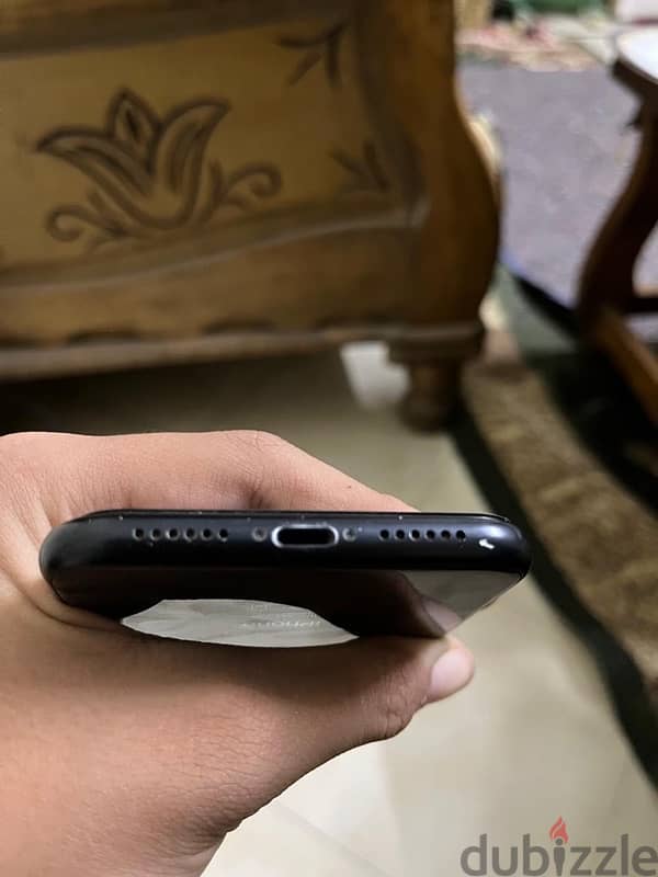 iphone XR 4