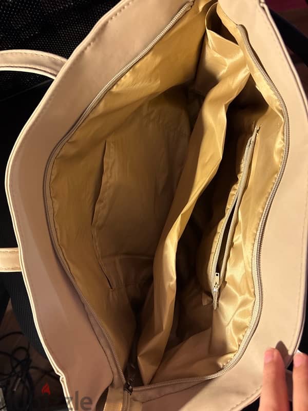 beige bag 2