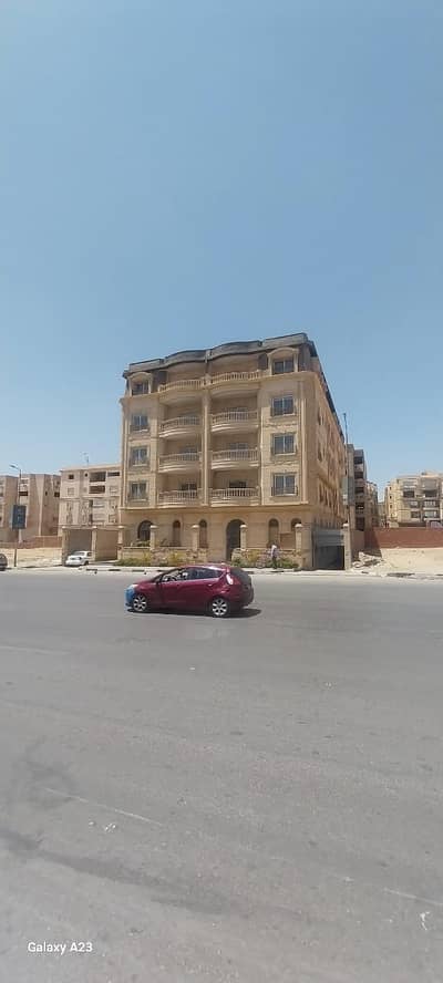 مبنى تجاري إداري للبيع في شيراتون المطار | 3300م | 5 أدوار | على الأوتوستراد | بجوار سيتي سنتر ألماظة