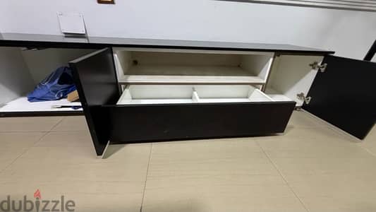 TV Unit Black - ترابيزه تلفزيون اسود