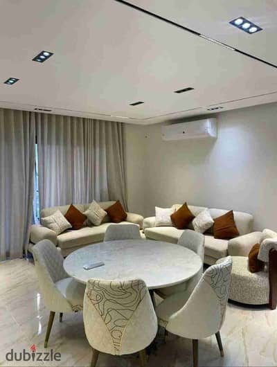 شقه اول سكن للايجار المفروش في مدينتي B15 - ٣ غرف نوم